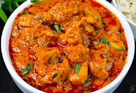 மணக்கும் காரசார மசாலா சிக்கன் கிரேவி செய்வது எப்படி? வீட்டிலேயே ரெஸ்டாரண்ட் ஸ்டைல் ரெசிபி